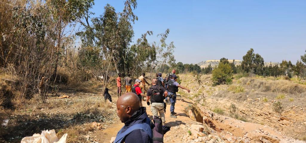 Multiple arrested for illegal mining at illegal mining sites in New Canada and Jerusalem informal settlement