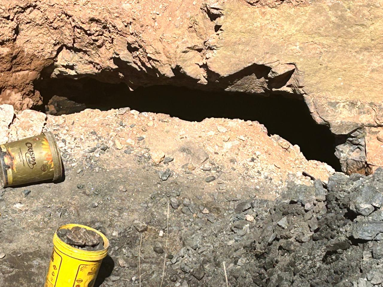 Police Task Team pounce illegal miners while underground at Malipsdrft in Capricorn District