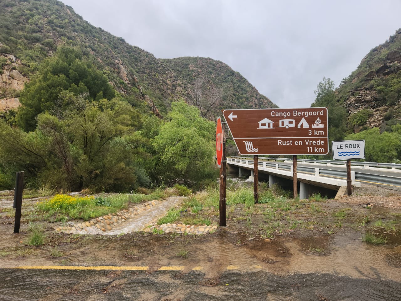 Swartberg Pass & Road to Cango Mountain Resort closed