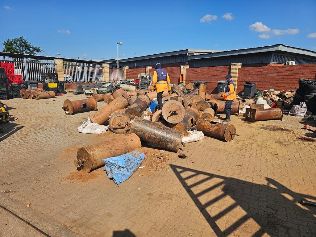 Illegal mining operations conducted in Gauteng yields success