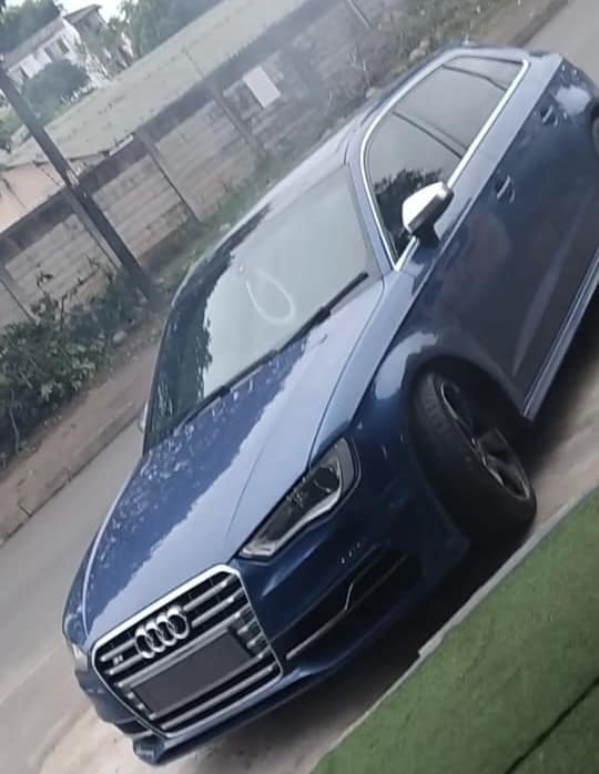 Theft of vehicle in Verulam CBD