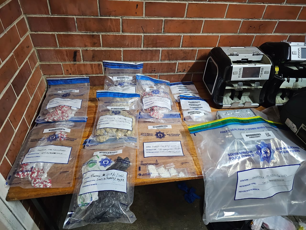 Couple arrested with possession of drugs worth over R150 000