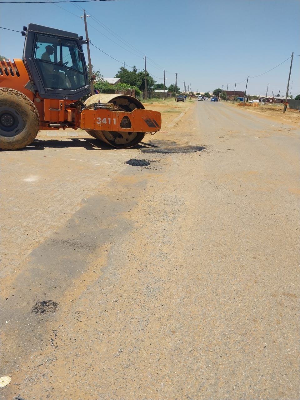 Pothole patching team continues to work in Thabong