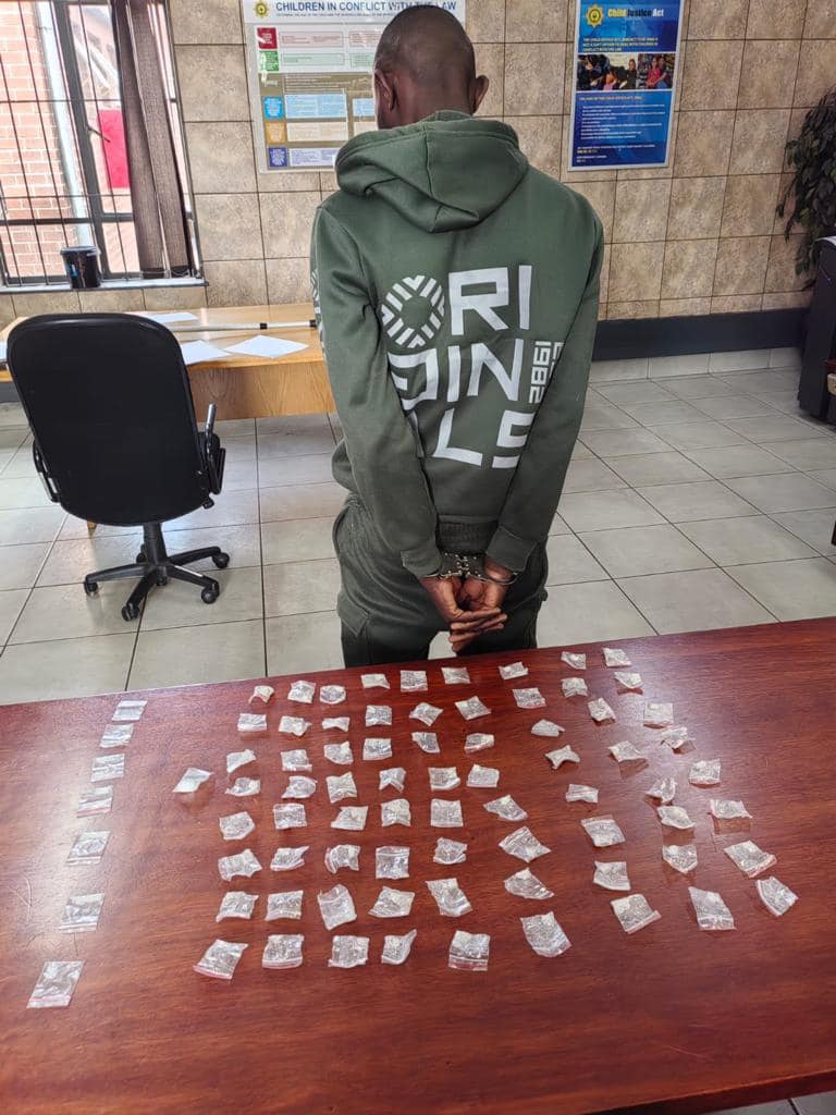 Two lawbreakers nabbed for possession and possible dealing in illicit substances in the Brakpan and Tsakane areas
