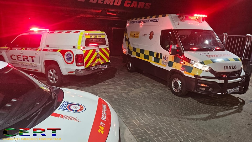 Pedestrian robbed near a fuel station in Centurion