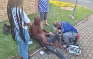 Paramedics in Vaal respond to man who collapsed next to the road