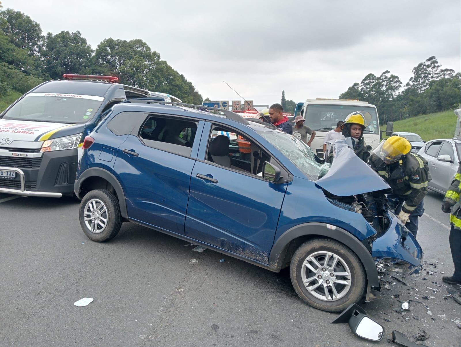 One Dead, Two Injured in N3 Crash