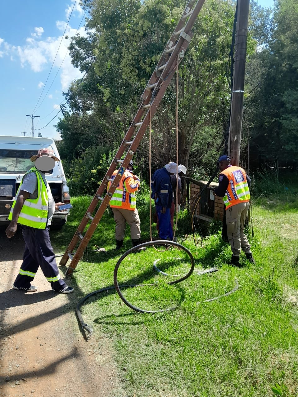 EMPD officers attended to complaints of illegal electricity connections and air pollution in Putfontein