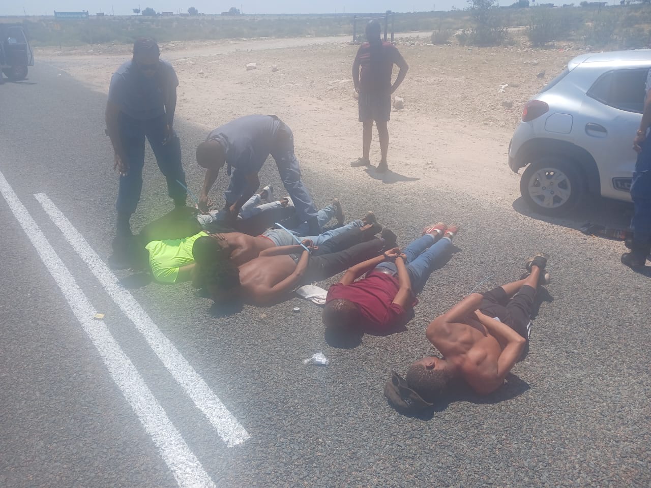 SAPS Team apprehends and arrests six suspects in Kuruman