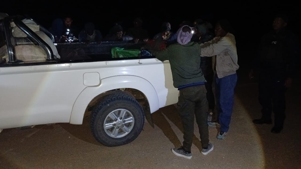Operation Vala Umgodi secure the arrest of 20 suspects for illegal mining in Kleinzee
