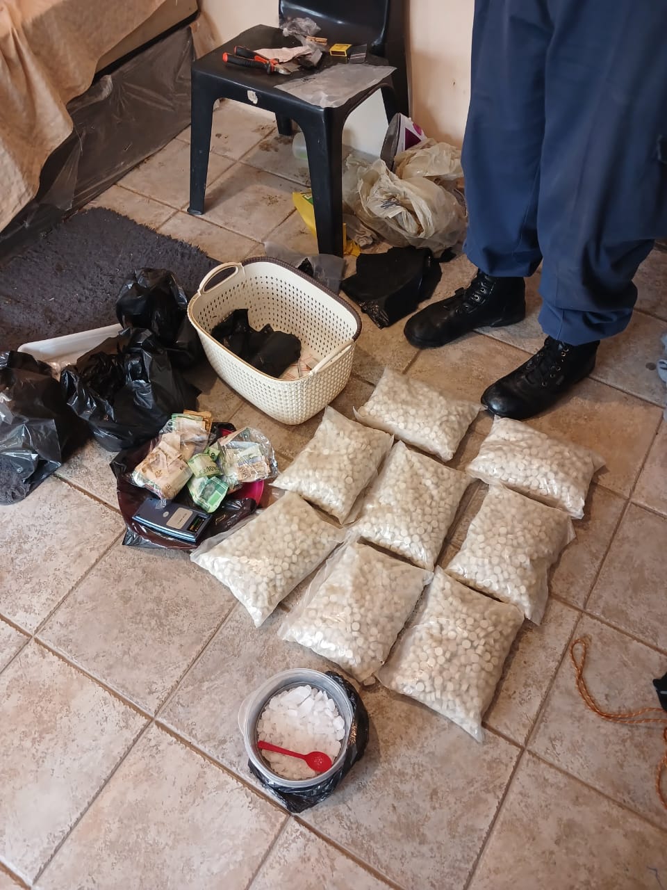 Counter-narcotics and Welkom K9 unit arrest a man with a stash of mandrax tablets and crystal meth drugs worth about R300 000