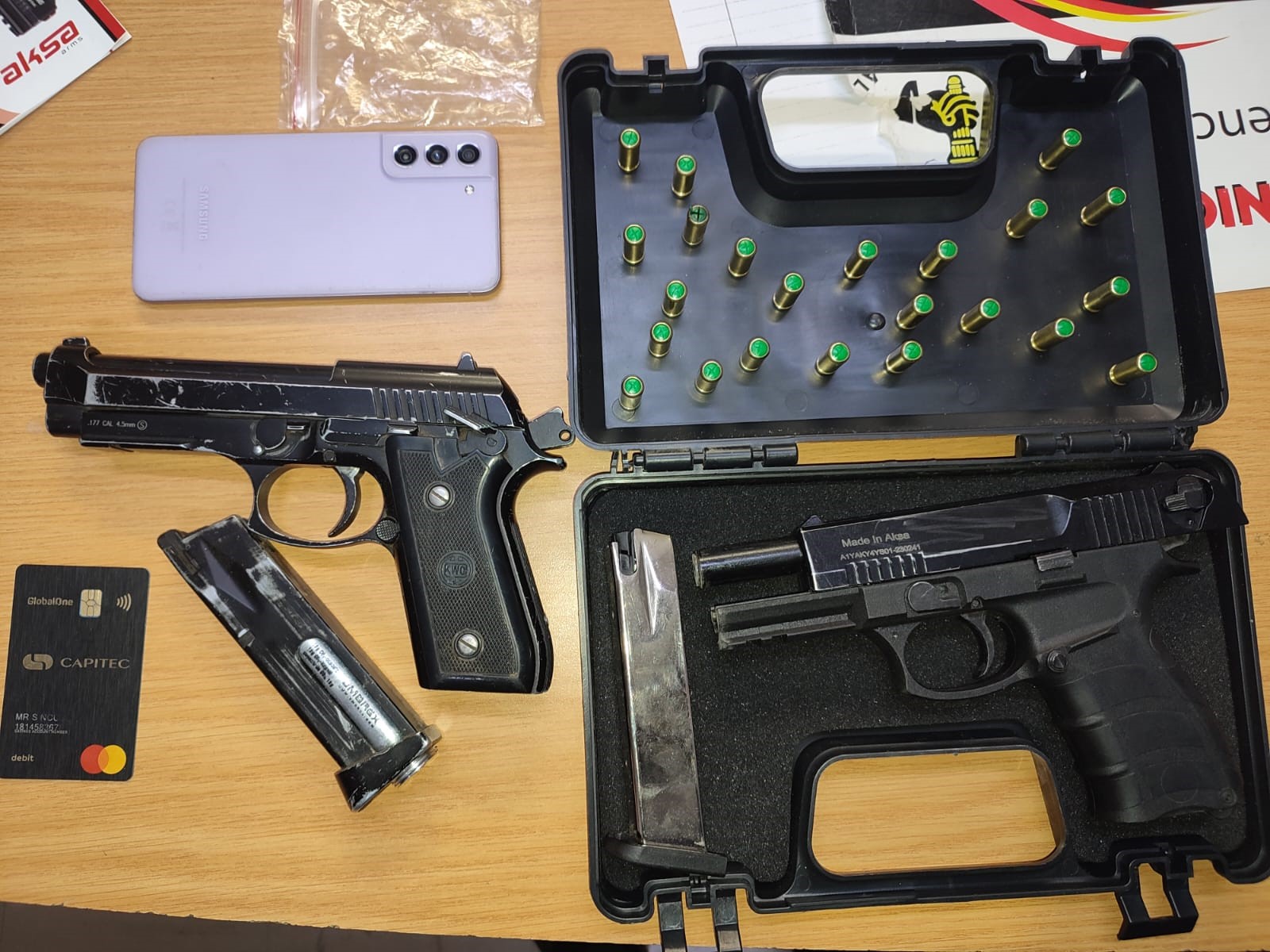 De Aar Public Order Police (POP) arrest three suspects for business robbery
