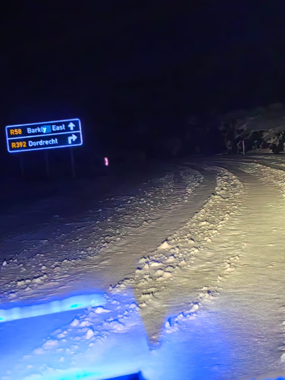 The R58 road between Lady Grey & Elliot is currently partially opened for light duty vehicles