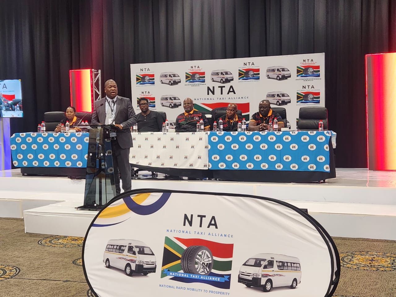 Executive Mayor Nkosindiphile Xhakaza welcomed attendees at the National Taxi Alliance elective conference