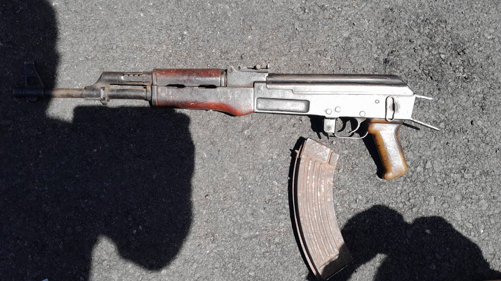 SAPS members removing prohibited firearms from the streets of Western Cape
