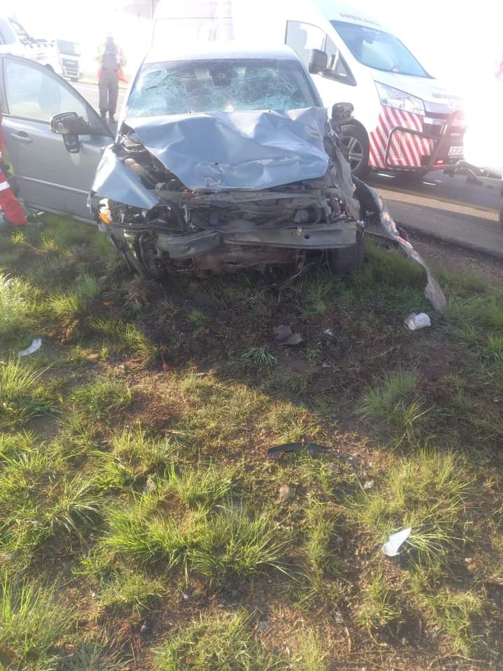 Collision on the N17 near the Isibonelo/Syferfontein turnoff