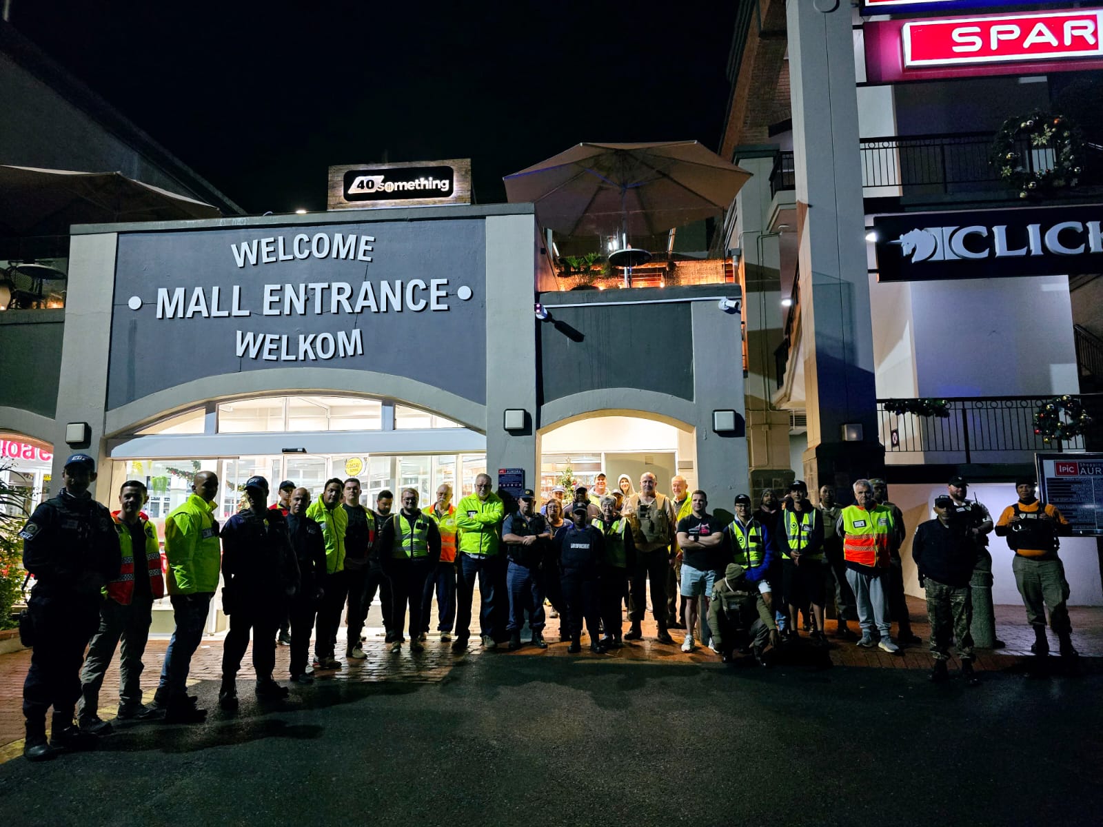 Security services partner with SAPS in helping to strengthen the safety of neighbourhoods