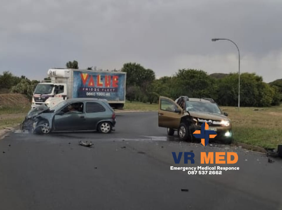 Three people were injured in a two-vehicle collision in Bloemfontein