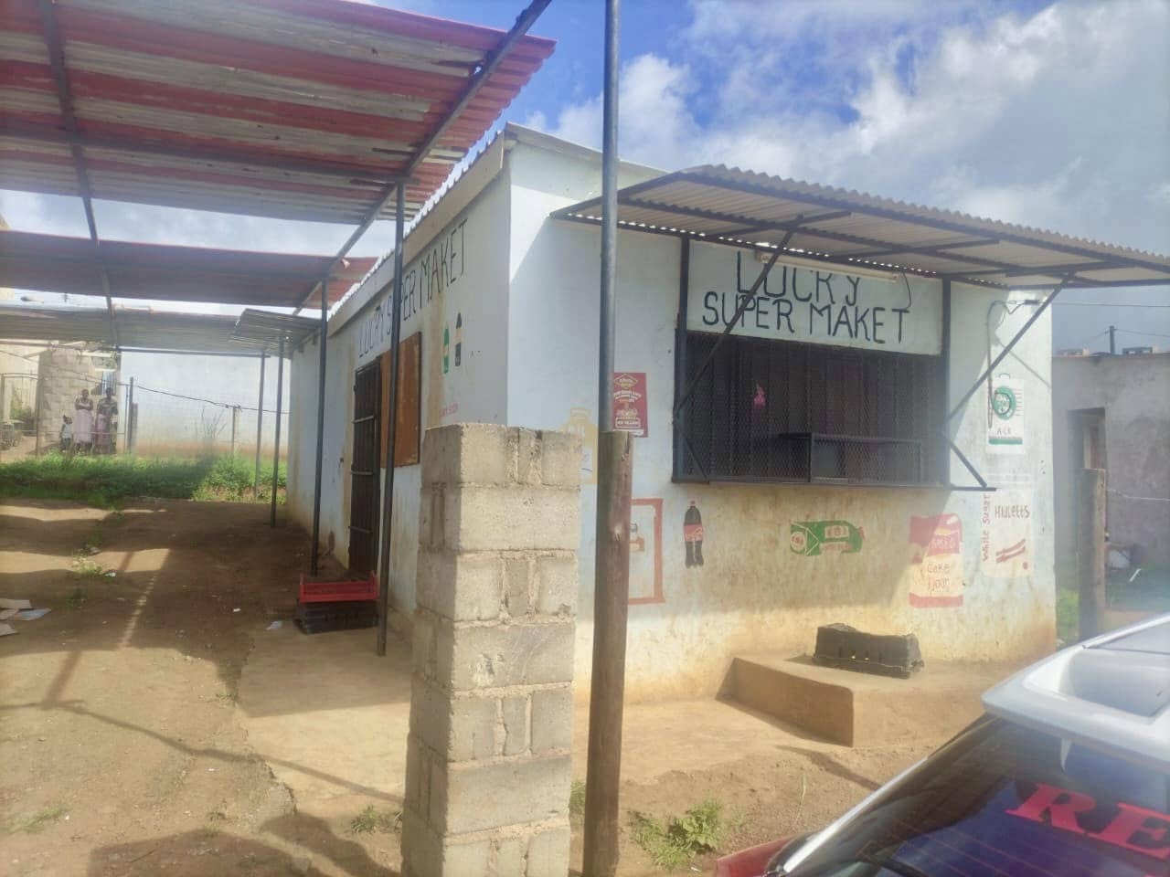 Pakistani National Shot During Business Robbery: Mhlasini - KZN