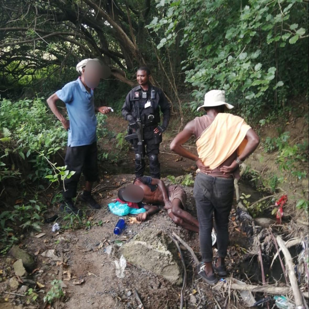 Drug peddler shot in Verulam