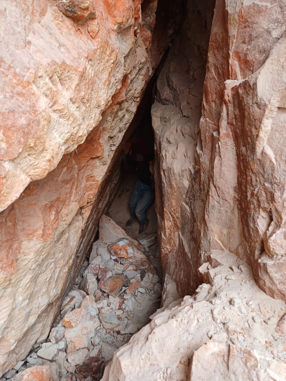 Police arrest 18 suspects for illegal mining during Vala Umgodi operations