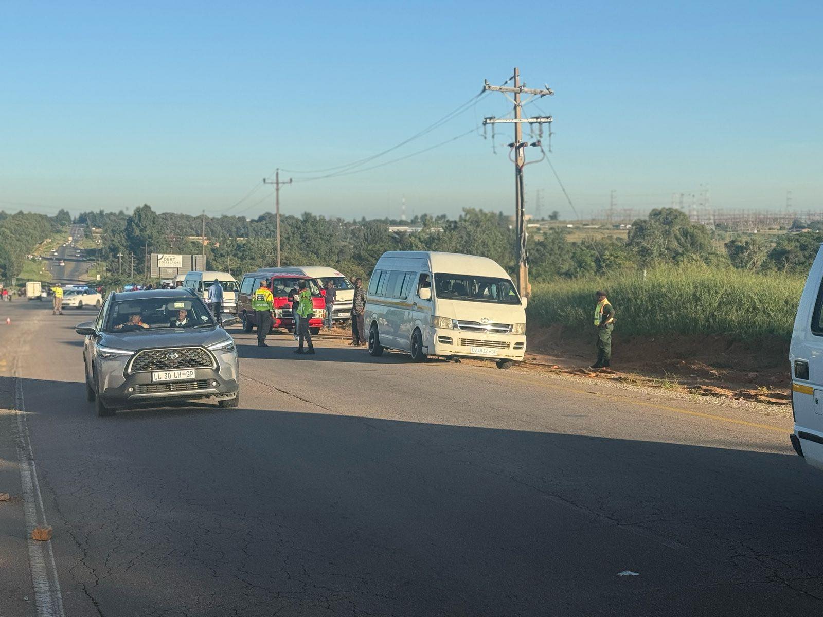Public transport operation along the R55 in Olivenhoutbosch