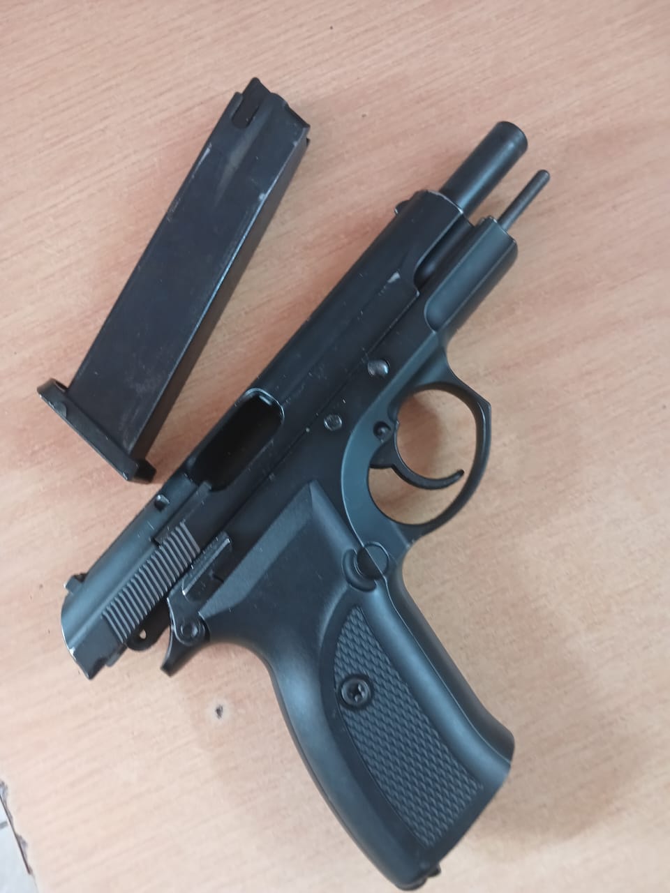 Two suspects nabbed after attempting to rob a filling station in Mashashane, police recover firearm