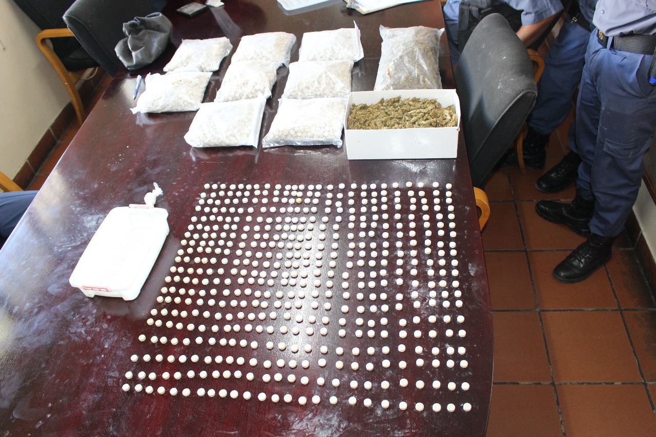 Boland SAPS POP and Crime Intelligence Units arrest suspect for dealing in drugs