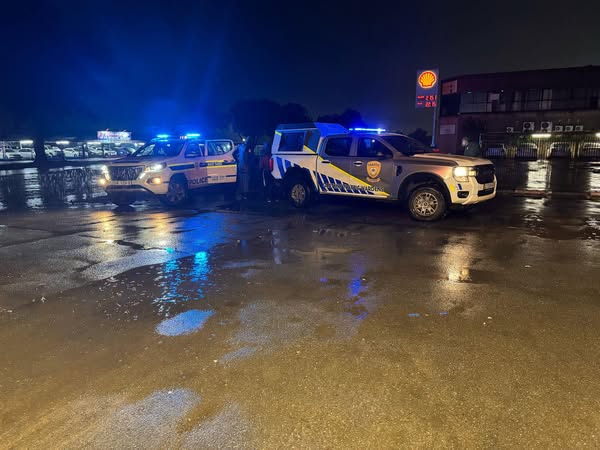 Gauteng Traffic Wardens intercept a suspicious vehicle
