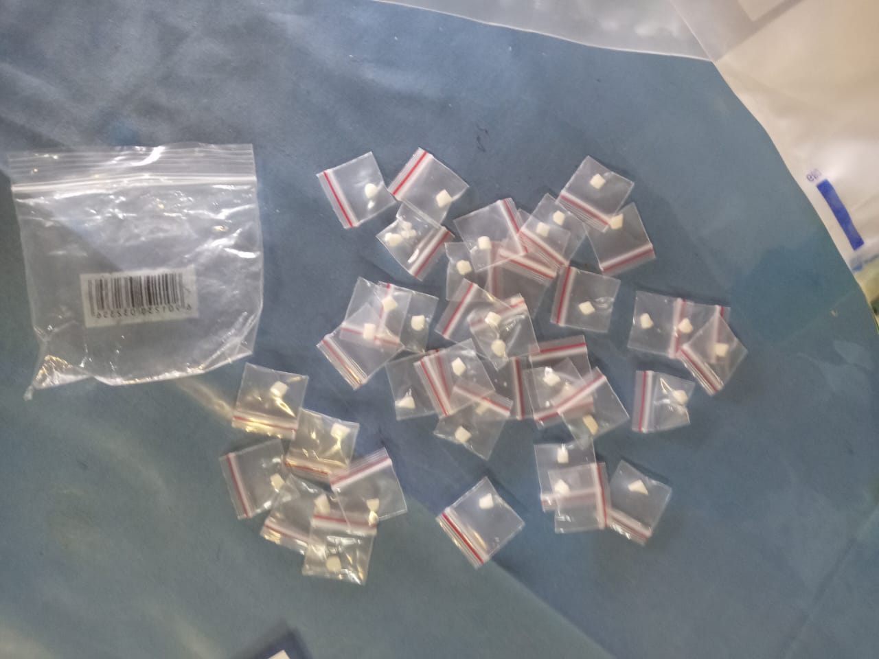 Suspect arrested for dealing and possession of drugs in Nebo at a taxi rank