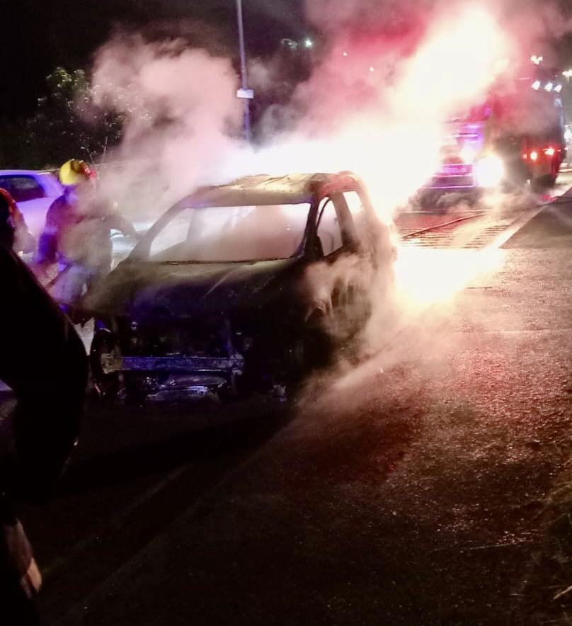 Vehicle Gutted In Fire: Quarry Heights - KZN