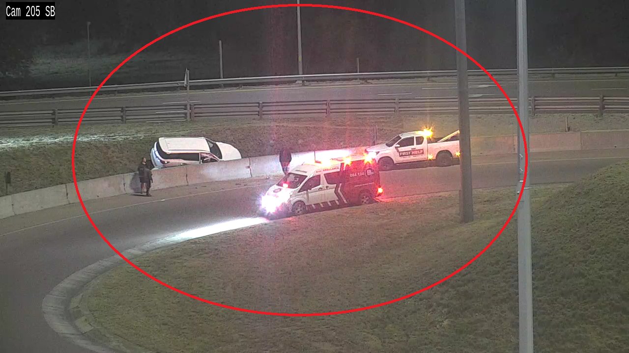 Crash on the N1 Northbound at Atterbury Road