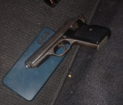 SAPS arrests suspects in possession of hijacked vehicle and firearm