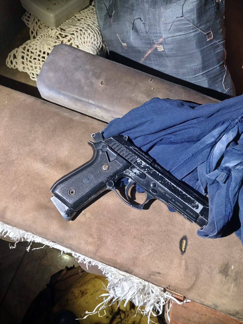 Takedown operation leads to arrest of suspect for possession of unlicensed firearms, ammunition and attempted murder