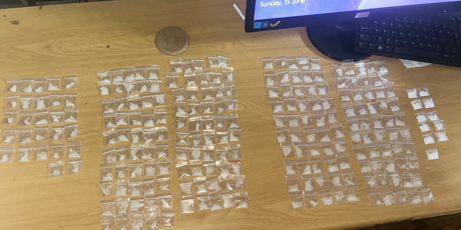 Anti-Gang Unit members arrest several suspects for attempted murder, possession of unlicensed firearm and ammunition respectively