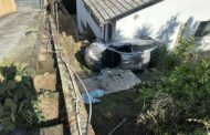 Vehicle Veers Off Driveway/ Lands In Neighbouring Property: Southridge - KZN