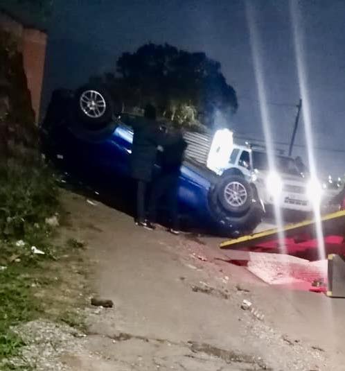 Fleeing Driver Overturns Vehicle: Phoenix - KZN