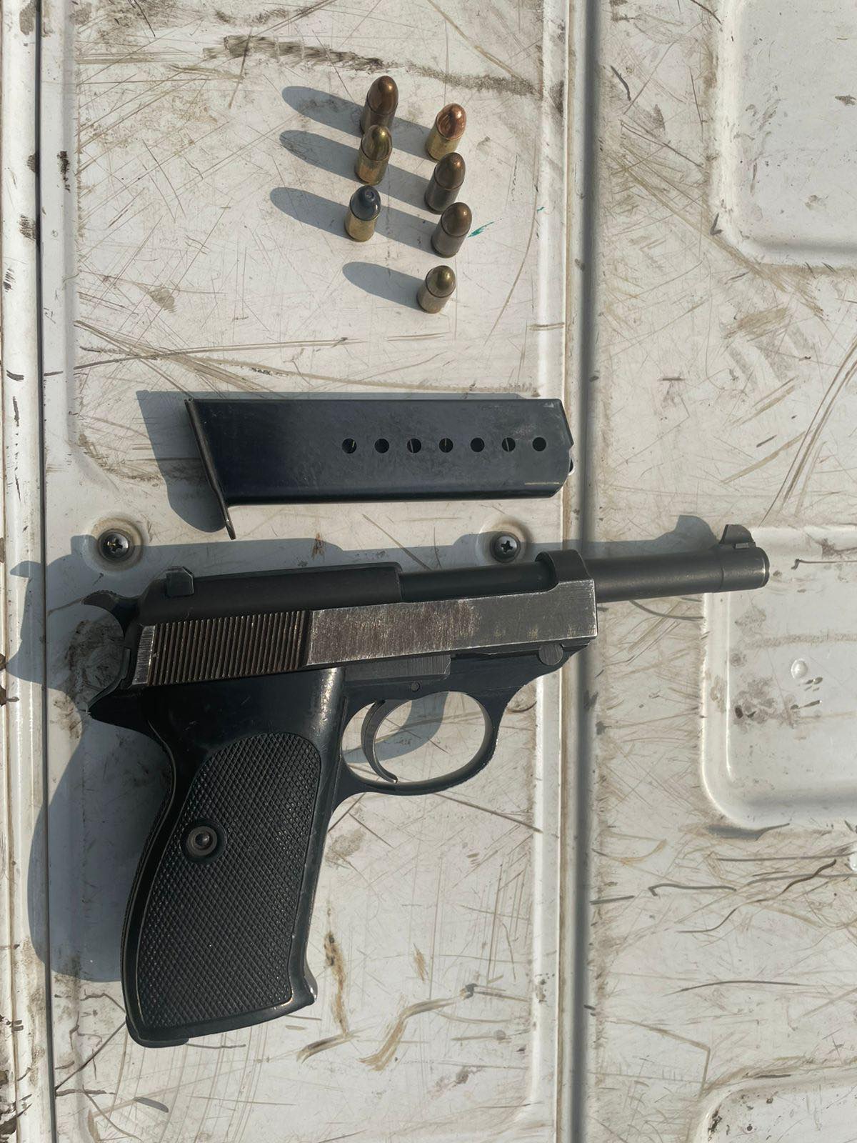 Unlicensed firearm recovered during a vehicle search in Tembisa