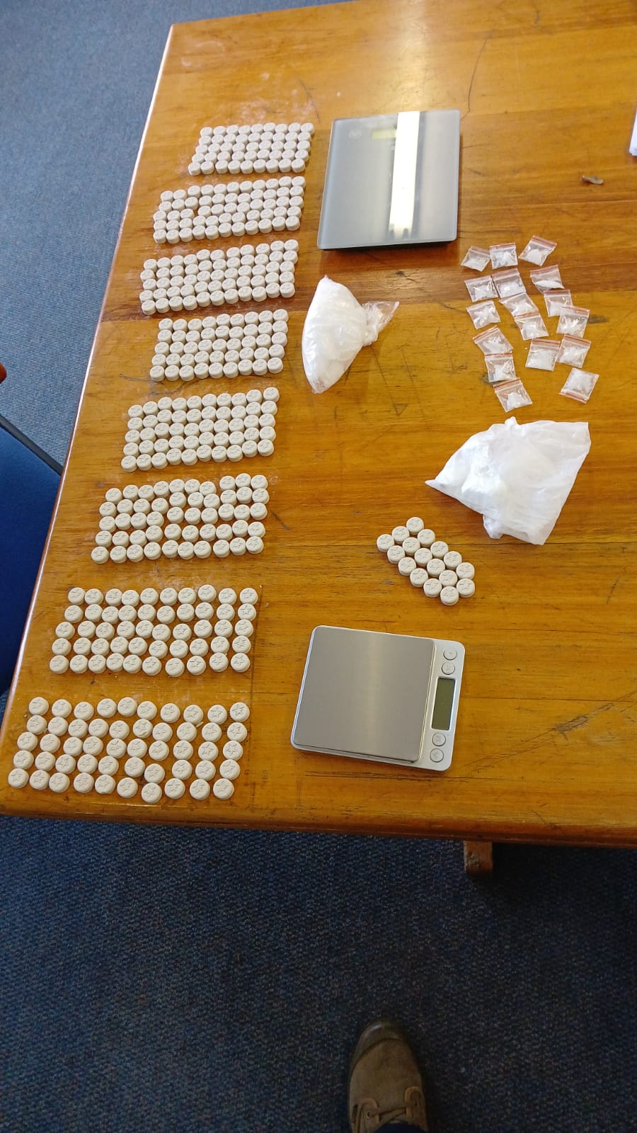 Two foreign nationals among five suspects arrested with drugs worth more than R300 000