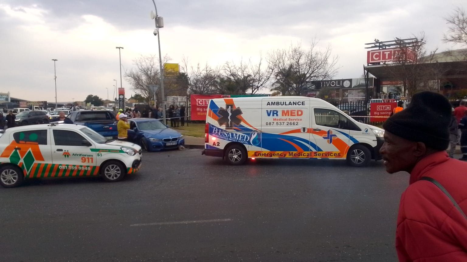 Fatal crash at the junction of Pasteur Drive and Curie Avenue, Bloemfontein