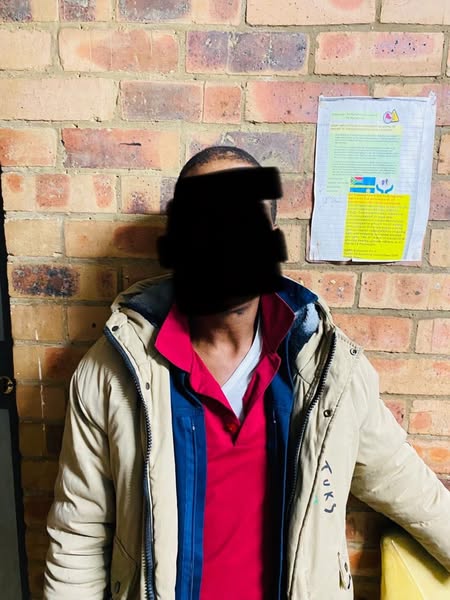 Suspect arrested when spotted attempting to sell drugs to a young girl