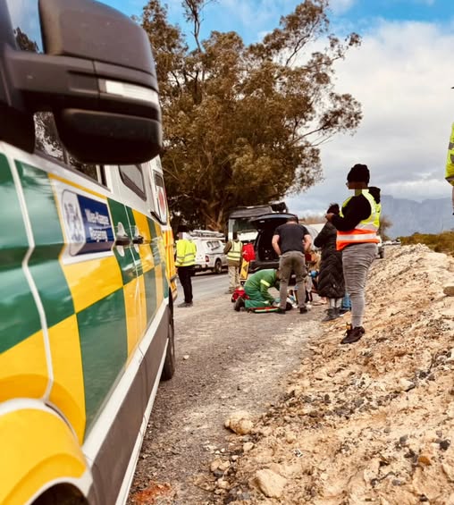 Child knocked down on the R45, Simondium
