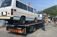 Durban Metro Police services charging and towing vehicles that are obstructing the flow of traffic