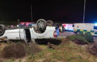 Vehicle rolled after colliding with a traffic circle in Saldanna