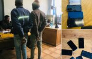 Suspects arrested in the possession of stolen cellular phones