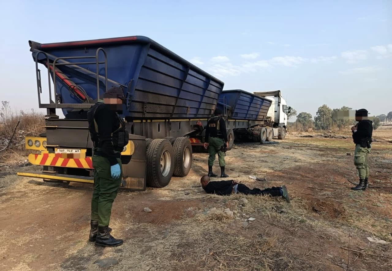 Truck and trailers hijacked in Mpumalanga and escorted by a Mercedez Benz is recovered in Reiger Park