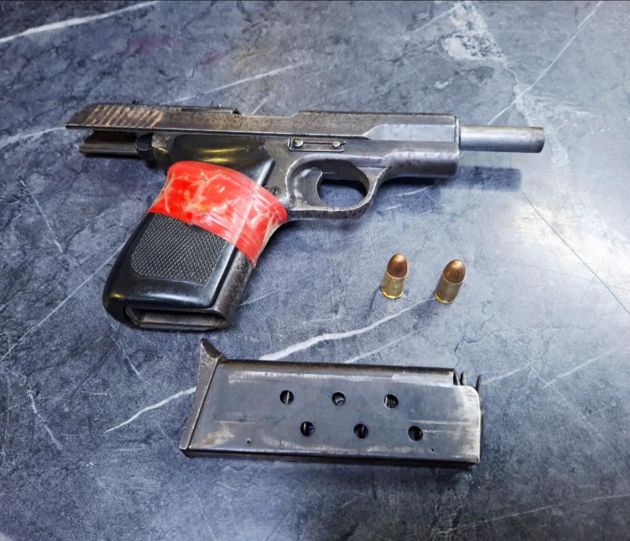 36-year-old parolee arrested for possession of an unlicensed firearm