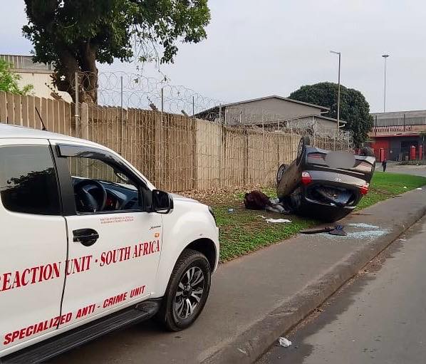 Three Injured After Vehicle Overturns: Phoenix - KZN