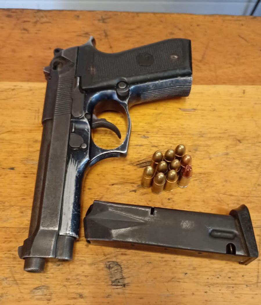 Police arrest five wanted murder suspects and recover an unlicensed firearm