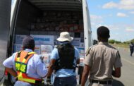 Law enforcement roadblock conducted on the N12 National road